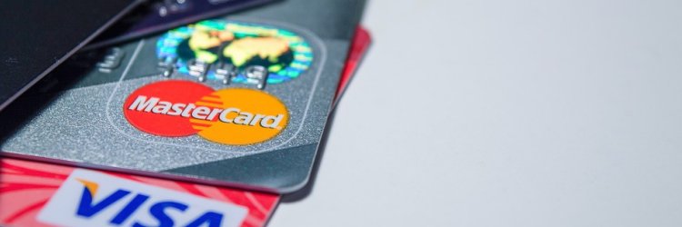 Can You Really Borrow Money from Credit Cards Interest Free?